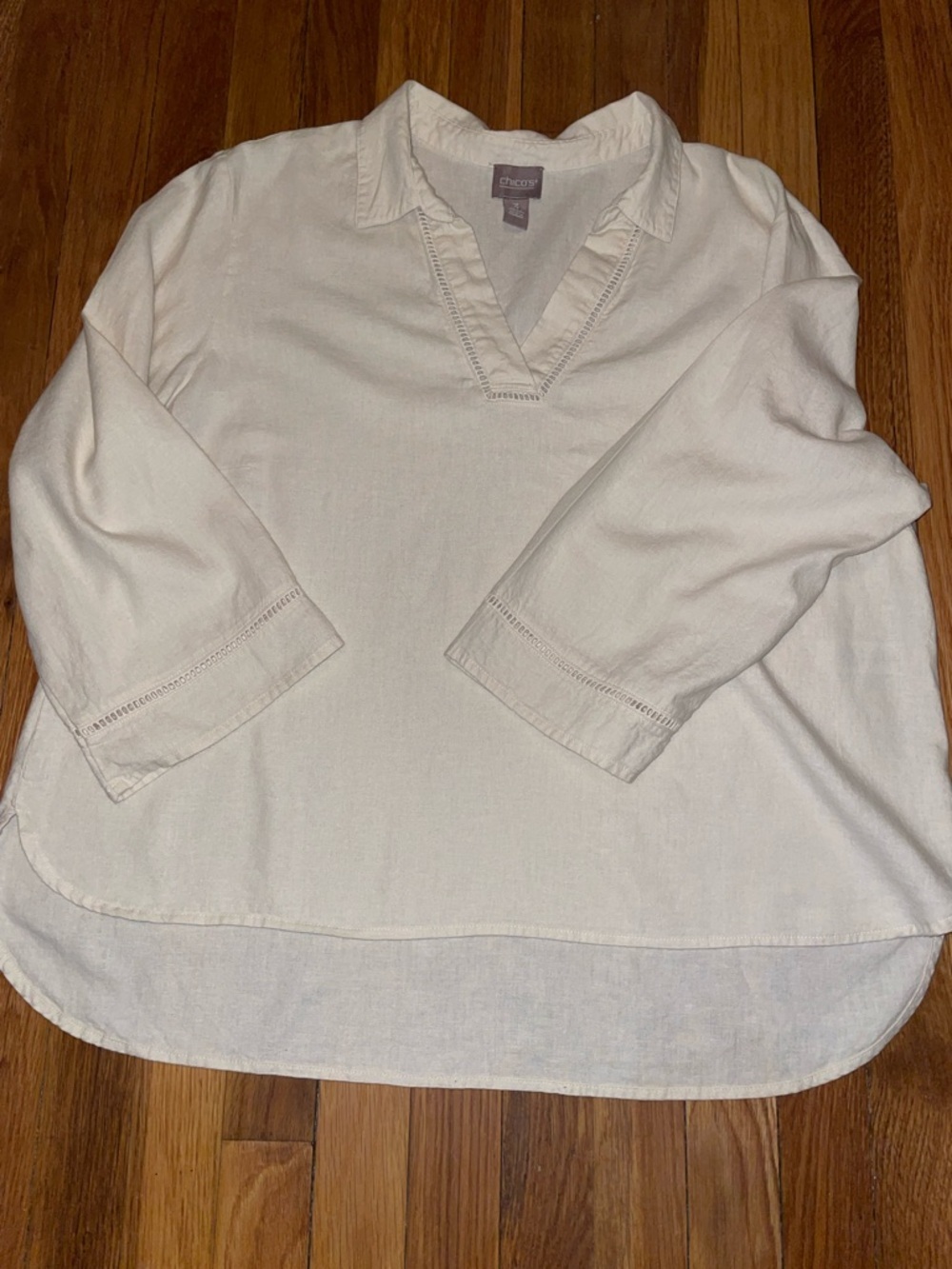 Chico's Linen Blend Cream Collared V-Neck Tunic. 3/4 Sleeve. Size 3/Size 16